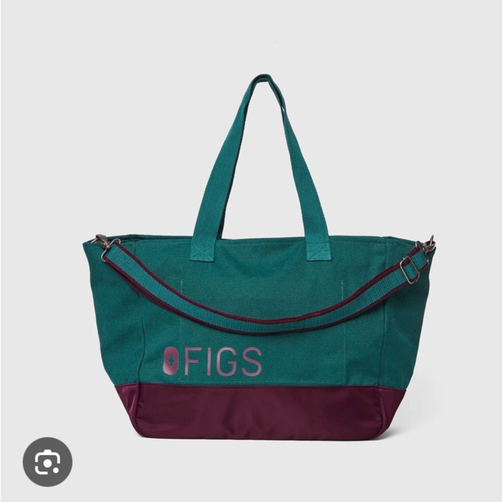 Caribbean blue with deep purple laminated zipper tote